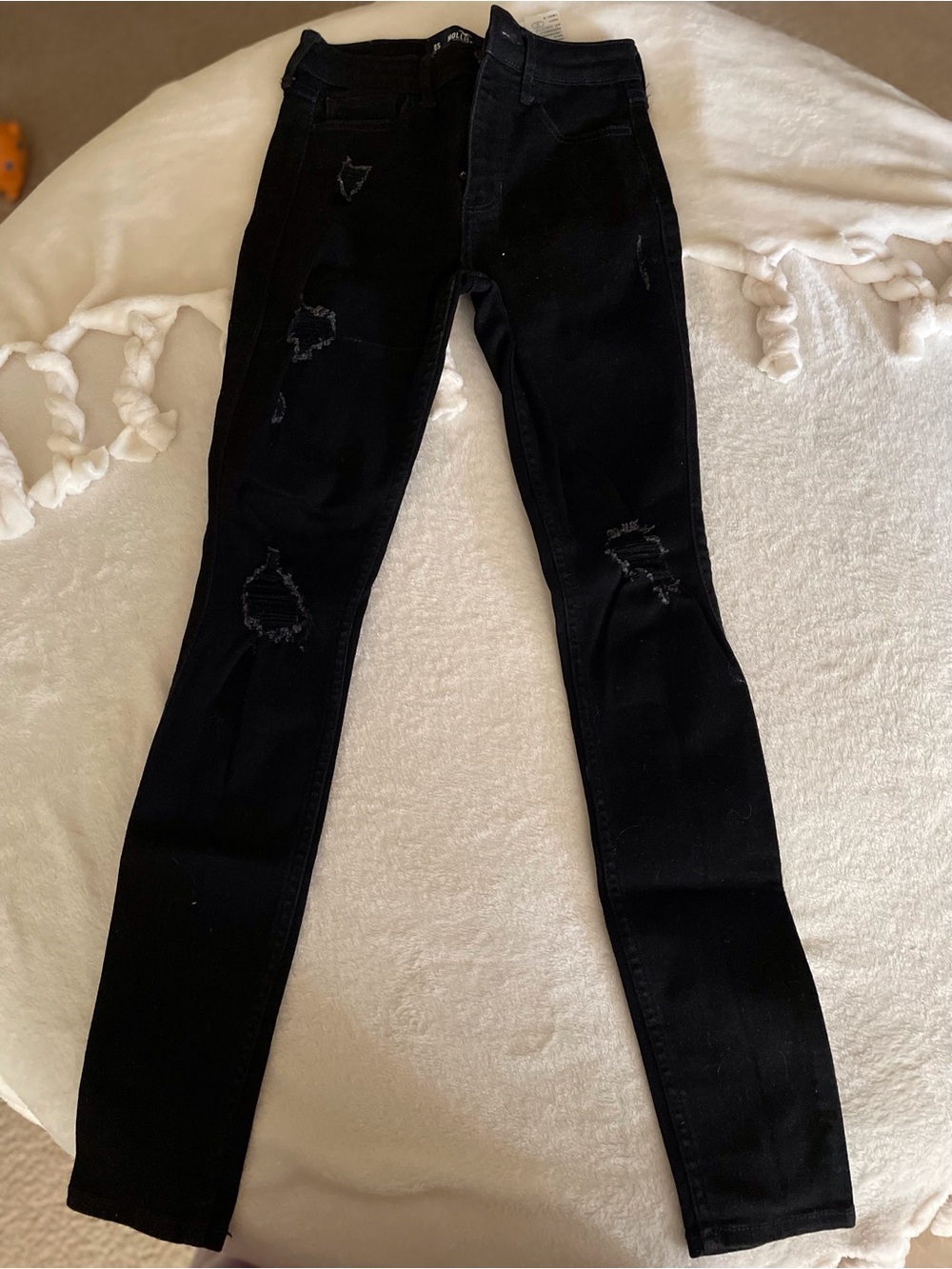 Hollister Black Distressed Skinny Jeans size 24